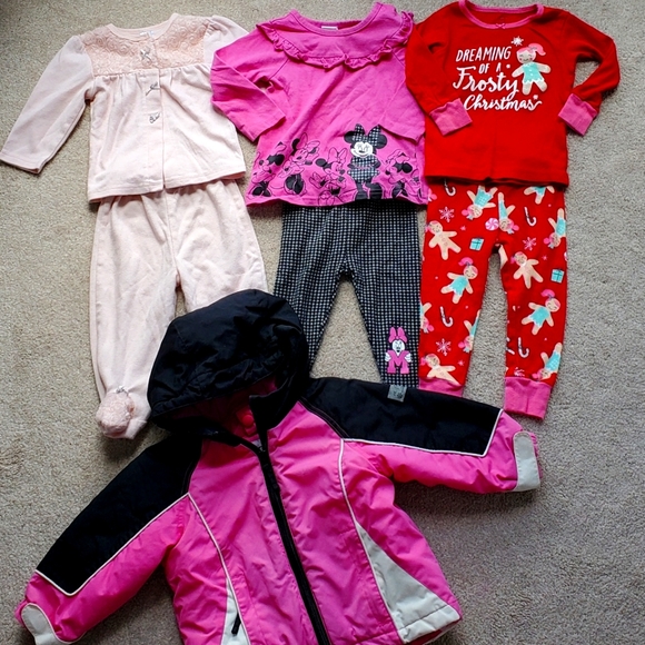 Over 60 pieces 6-12m Clothing Lot - Picture 3 of 8